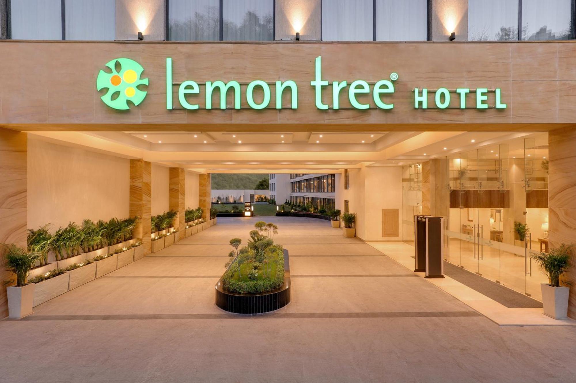 Lemon Tree Hotel, Rishikesh Ngoại thất bức ảnh