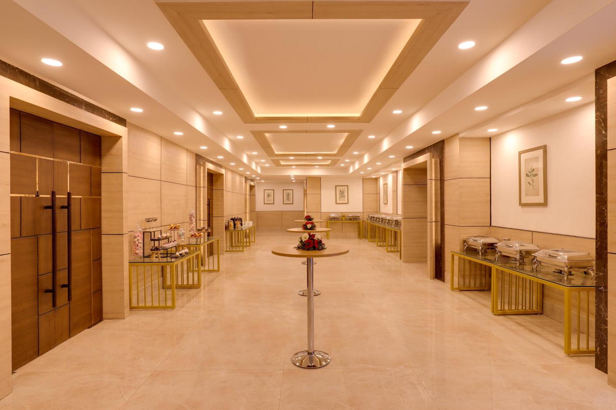 Lemon Tree Hotel, Rishikesh Ngoại thất bức ảnh