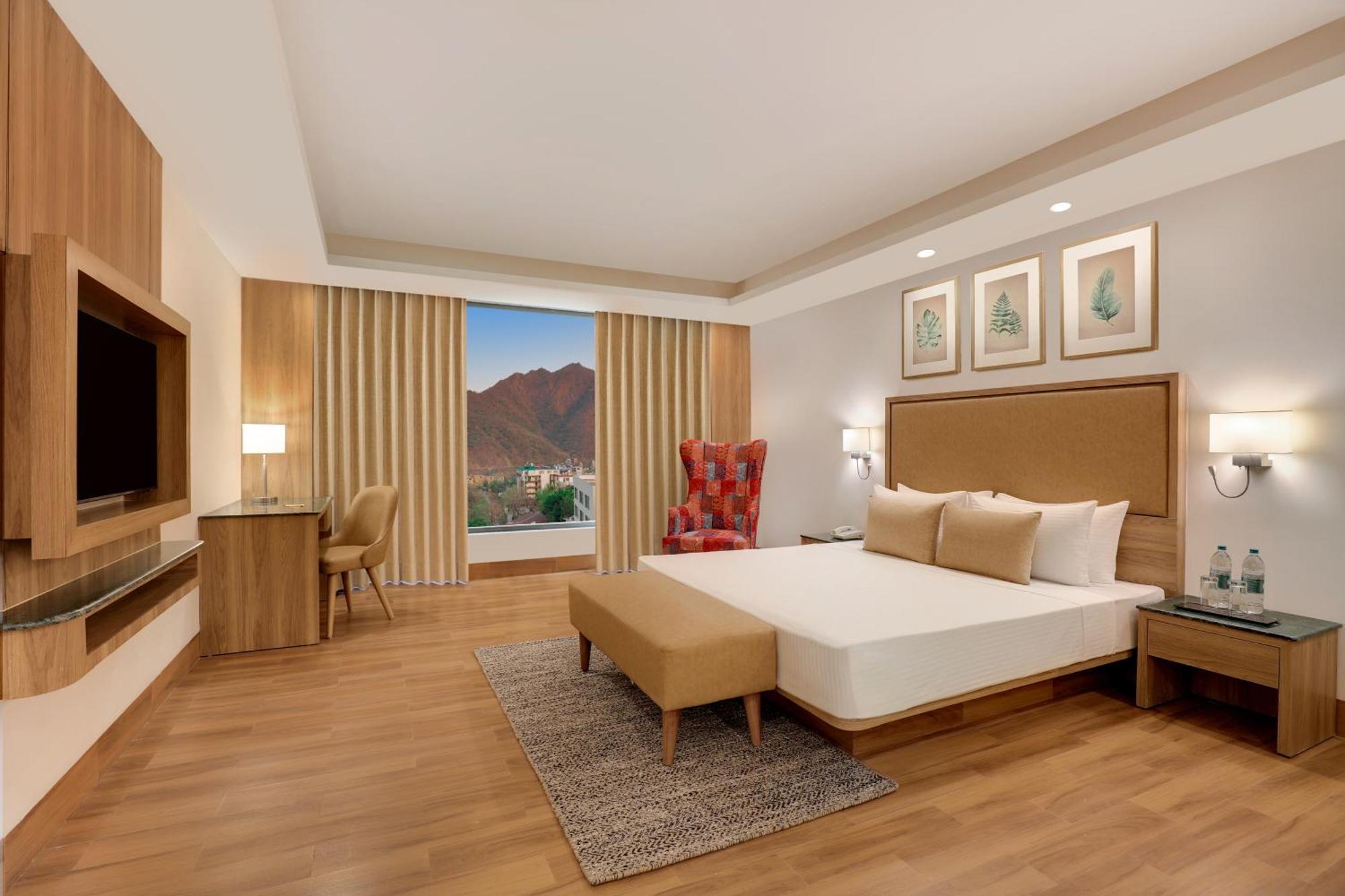 Lemon Tree Hotel, Rishikesh Ngoại thất bức ảnh
