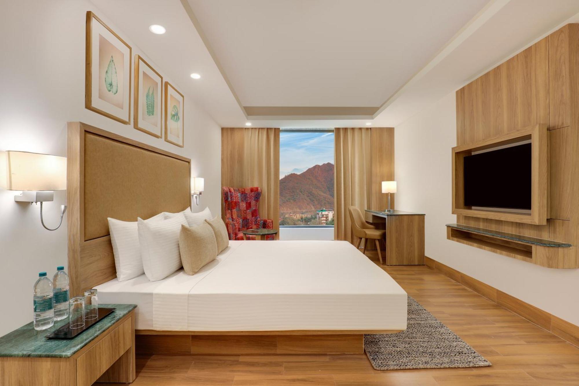 Lemon Tree Hotel, Rishikesh Ngoại thất bức ảnh